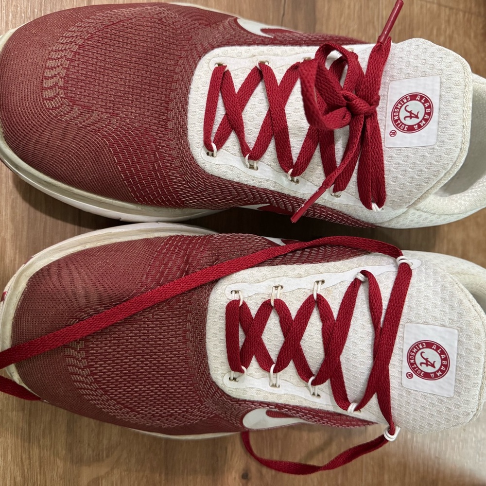 Nike Alabama crimson tide tennis shoes